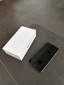 iPhone 6 16GB Space Grey (3 foto / 3)