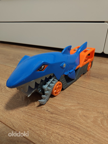 Hot Wheels hai autotreiler