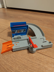 Hot Wheels toll (2 foto / 3)