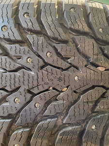 Nokian Hakkapeliitta 9 275/50 20” SUV (3 foto / 3)