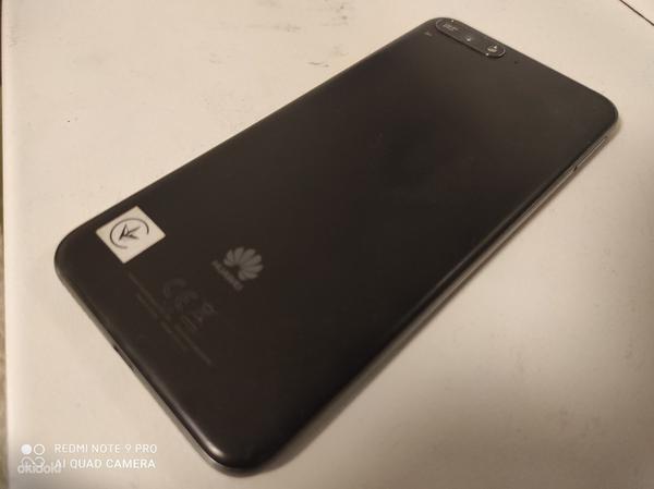 Huawei Y6 2018 (foto #1)