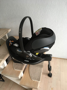 Cybex Cloud Z i-Size + Cybex Base Z + адаптеры (4 фото из 7)