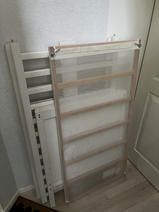 Детская кроватка + матрас (ikea) (3 фото из 3)