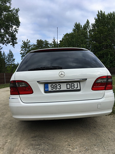 MB E220 CDI, 125kw. Avantgarde 2008a (8 foto / 13)