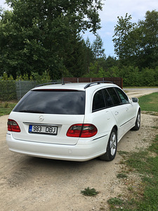 MB E220 CDI, 125kw. Avantgarde 2008a (7 foto / 11)