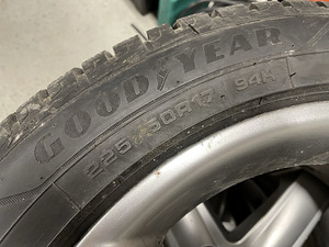 Audi veljed R17 koos uue rehvidega (3 foto / 5)
