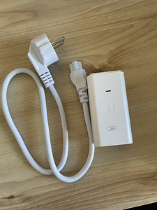 PoE Injector 24V 12W Gbit (1 foto / 2)