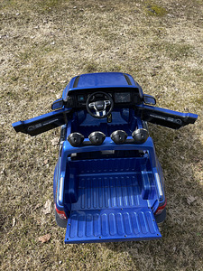 Ford Ranger elektriauto puldiga (3 foto / 5)