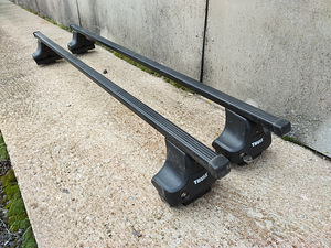 Багажники Thule (2 фото из 6)