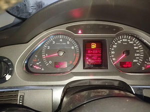 Audi A6 2.4 Quattro (5 foto / 13)
