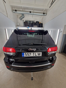 Jeep Grand Cherokee (4 foto / 14)