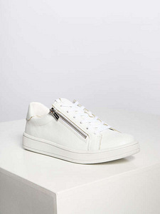 Uued Calvin Klein jalanõud 37 ja 38 (2 foto / 3)