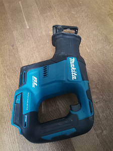 Makita (2 фото из 3)