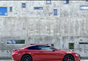 BMW 650i (3 фото из 6)