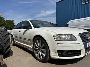 Audi a8 4.0tdi (3 фото из 5)
