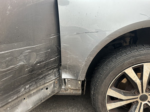 Vw Touareg 3.0tdi (8 foto / 10)
