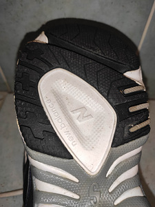 New Balance 46 (4 foto / 5)