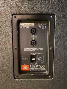 JBL SRX718S Subwoofrid (4 foto / 4)
