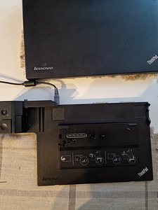 Lenovo thinkpad T420 + mini dock + Dell U2312HM (5 foto / 8)