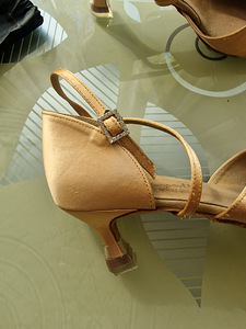 Tantsukingad (Latina) 23.5cm (4 foto / 4)