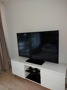 Teler LG 55LD650 Full HD 55" (1 foto / 5)