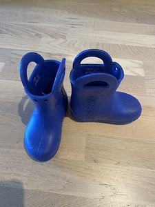 Резиновые сапоги Crocs (1 фото из 3)