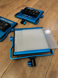 Dracast LED500S Bi-Color valgustite komplekt (3 foto / 4)
