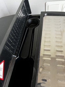 DeLonghi Magnifica täisautomaatne kohvimasin (4 foto / 6)