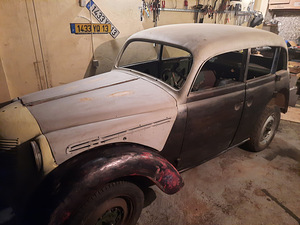 MOSKVICH 400 KERE KOOS TEHNIKAGA (2 foto / 5)