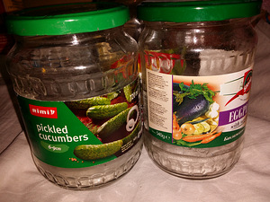 Банки (2 фото из 3)