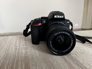 Nikon D5600 DSLR fotokaamera (1 foto / 4)