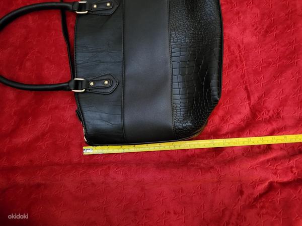 Черная сумочка (фото #4)