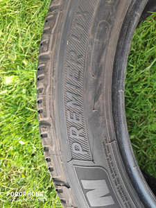 Зимние шины ламели R18/50/235 Michelin (3 фото из 5)