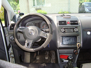 Müüa VW Touran 2011. a auto (5 foto / 6)