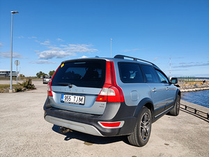 Volvo XC70 P3 2.4 D5 136 кВт (3 фото из 15)