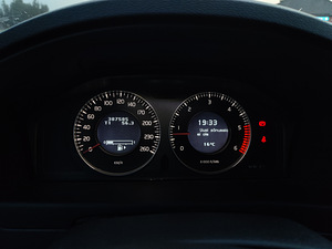 Volvo S80 2.4D 120kW (7 foto / 12)