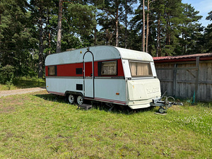 Караван KABE SMARAGD 540GLB (2 фото из 10)