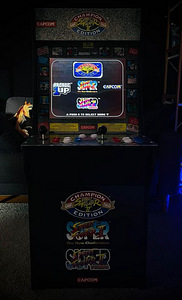 Street Fighter II Arcade1UP Arcade Machine (1 foto / 4)
