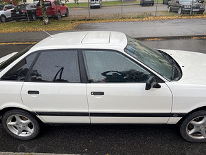 Audi 80 Автомат (1 фото из 4)