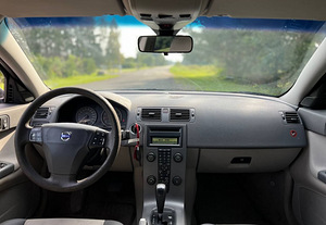 Volvo s40 бензин+газ (продажа/обмен) (7 фото из 8)
