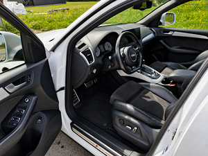 Audi SQ5 (9 foto / 14)