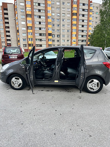 Продам Opel Meriva 2011 (2 фото из 7)