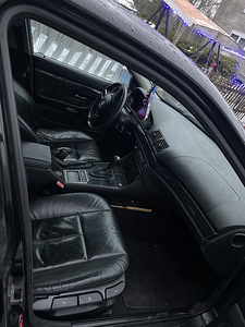 BMW 2.5tds автомат (1 фото из 5)