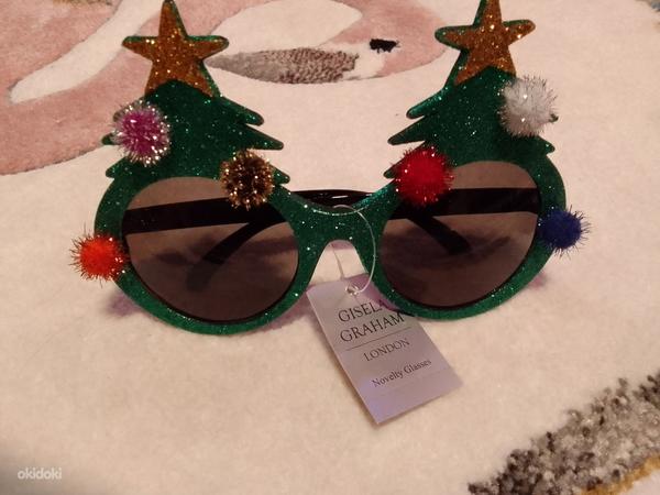 Jõulutemaatikaga prillid (foto #1)