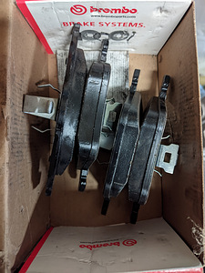 Brembo piduriklotsid P24057 C30, C70, V50, S40, Focus (1 foto / 2)