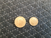 Золотые монеты Царя Николая II номиналом 10 и 5 рублей.