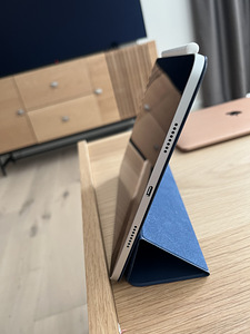 Apple iPad Pro (11-inch, 3rd generation) Wi-Fi only (4 foto / 5)
