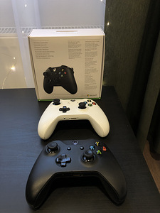 Xbox one S 1TB + 2 pulti (7 foto / 8)