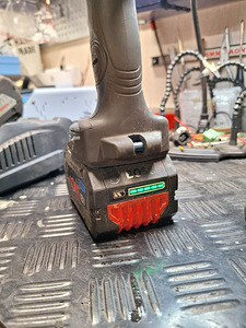 Bosch professional 18v (7 foto / 10)