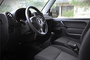 Suzuky jimny (9 foto / 13)